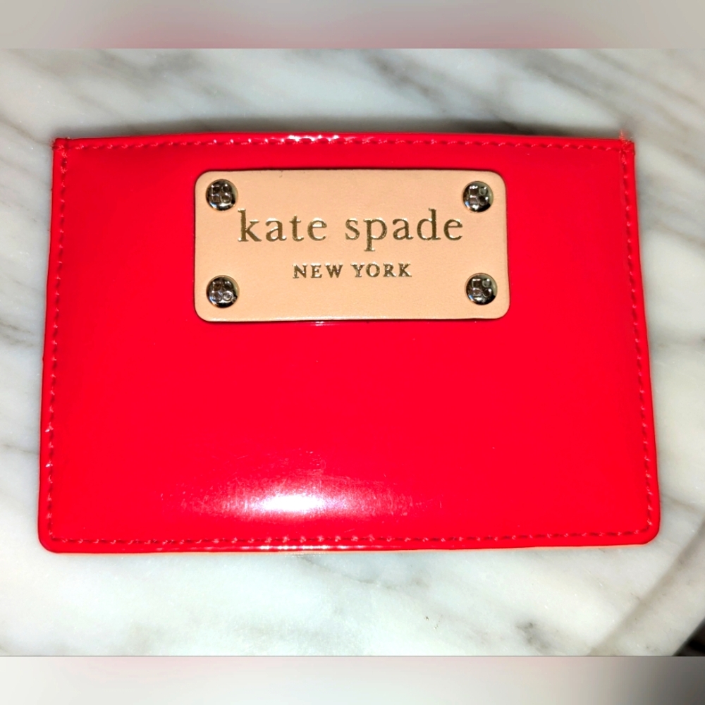Kate Spade Red Patent Newspaper 📰🗞️ Print Cardholder ❤️📰 w/pouch